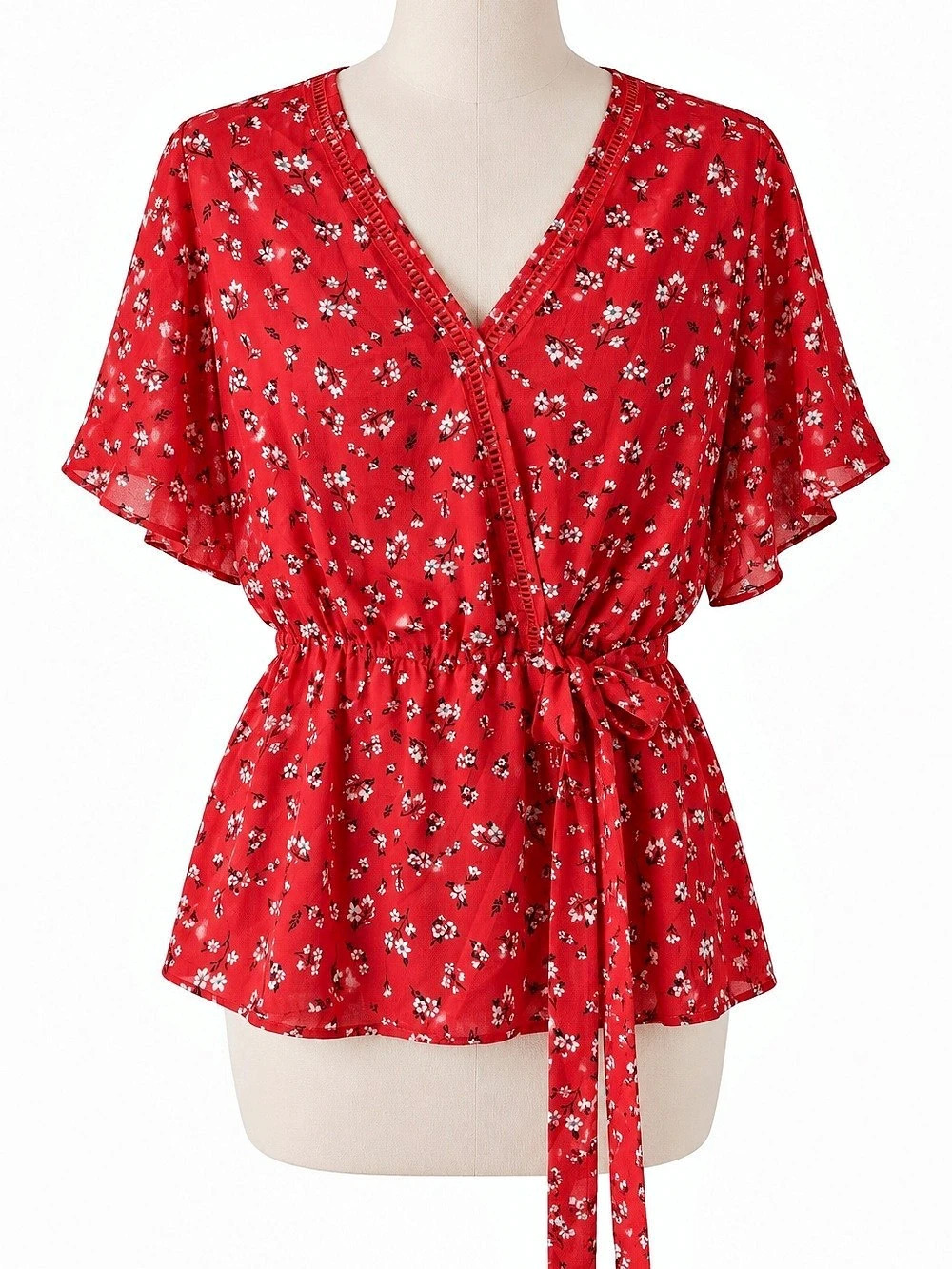 Sienna Sky Floral Tie-Front Blouse in Red Size Medium